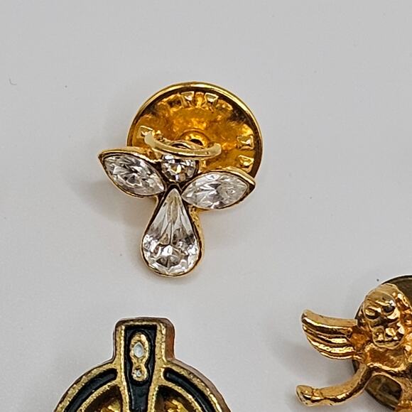 Vintage Brooch Pin Costume Jewelry Bundle Angel Cross Goldtone Faith Religious - Picture 7 of 11